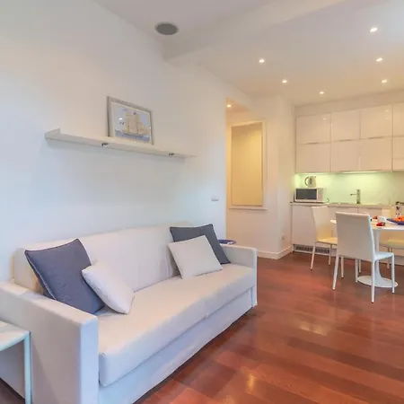 Lux By Portofinohomes Apartment