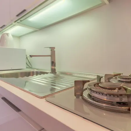Lux By Portofinohomes Apartment *